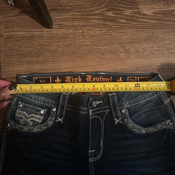 Rock Revival Like new! - Picture 5 of 6